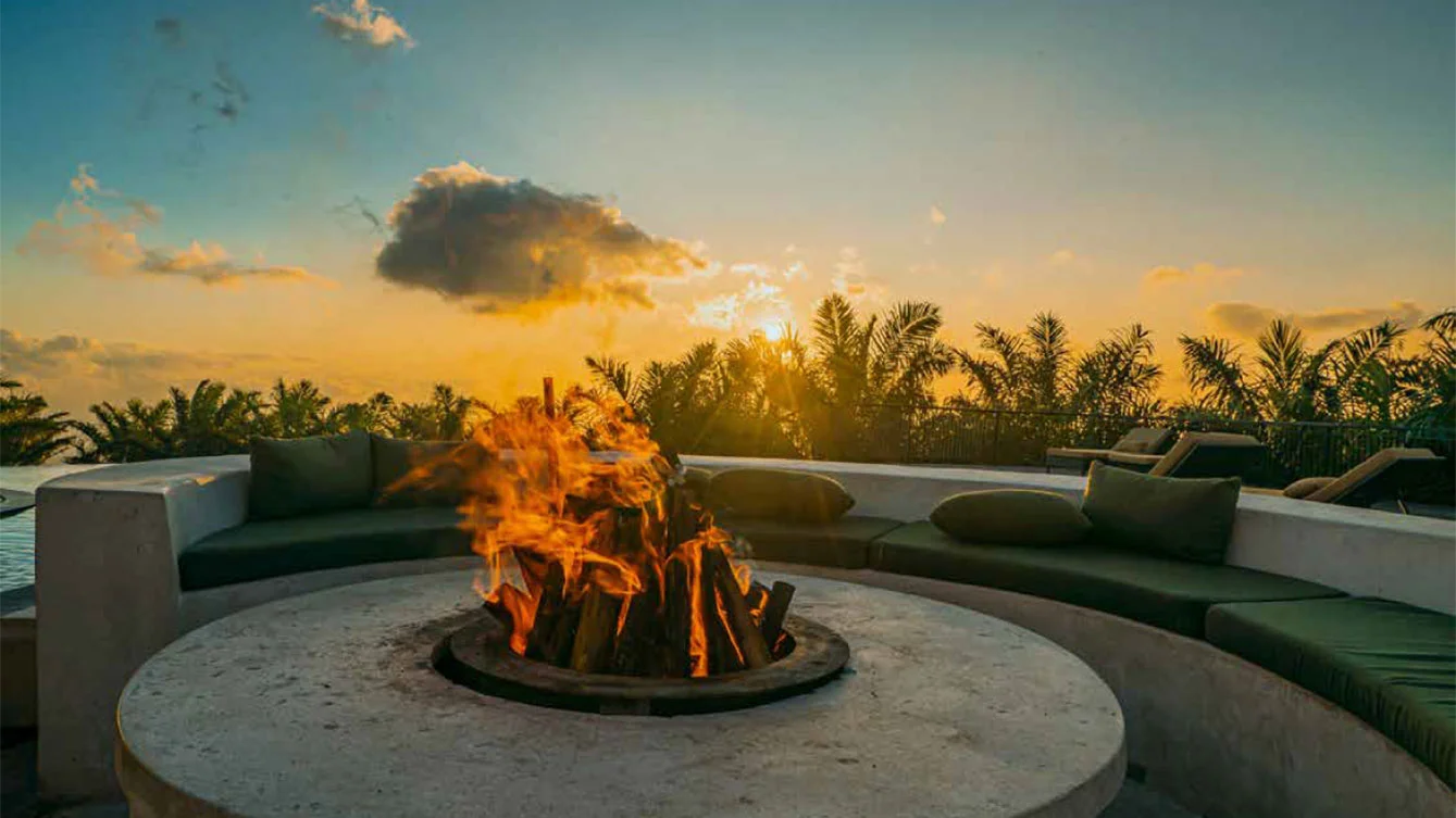 Gallery-Firepit-Lounge-ITrend-Vesta-Tathawade